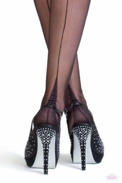 Gio Point Heel Fully Fashioned Stockings 14 Gio Point Heel Fully Fashioned Stockings -Glamour Lace Shop Gio stockings mayfair 4