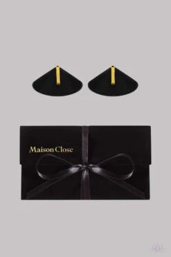 Maison Close Black/Gold Nipple Tassels -Glamour Lace Shop Mayfair StockingsGHOSTS 608631 1 2000x2000 2